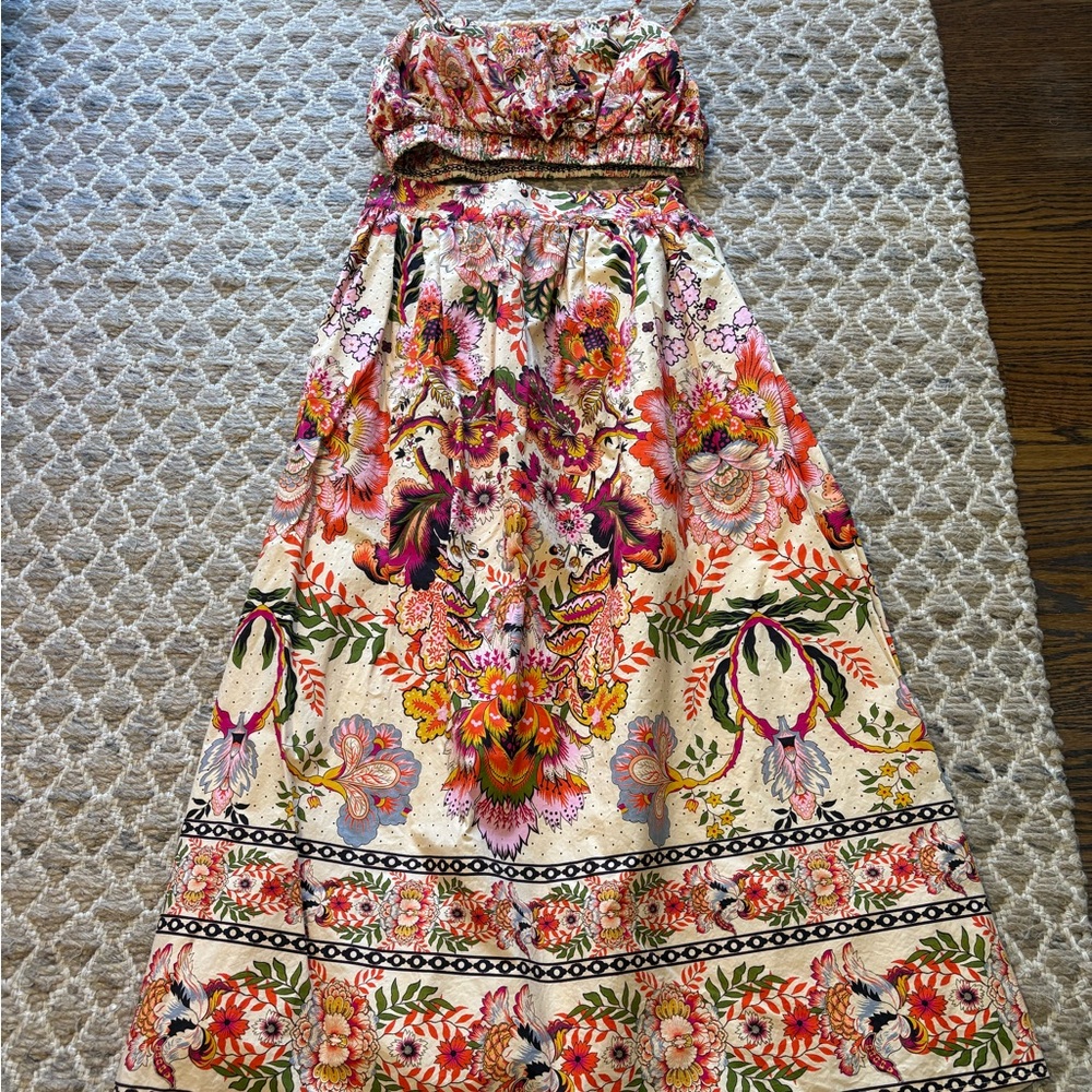 A Loves A floral two piece set- skirt and cropped top